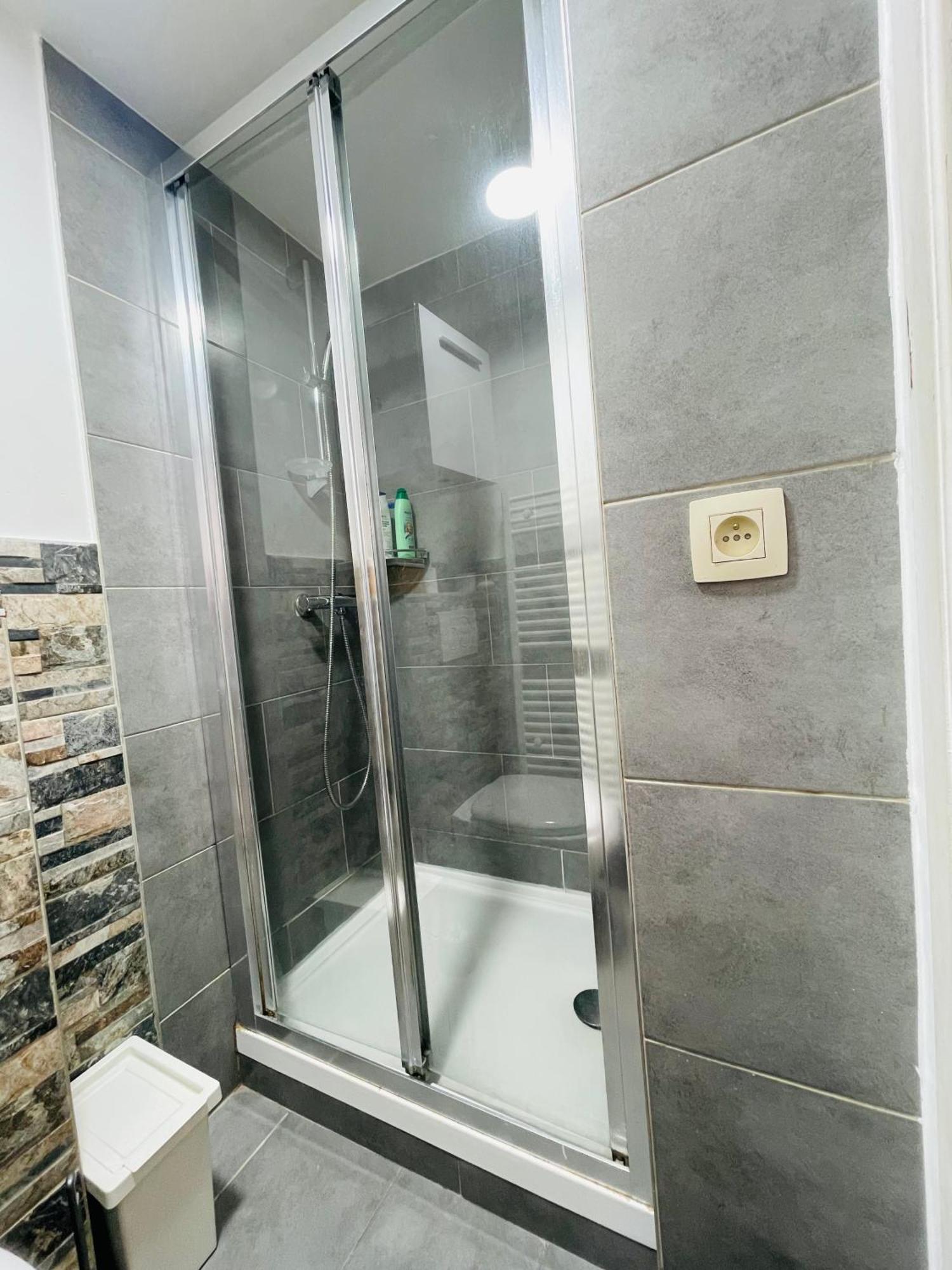 Quiet And Colorfull Flat In The Center City Of בריסל מראה חיצוני תמונה